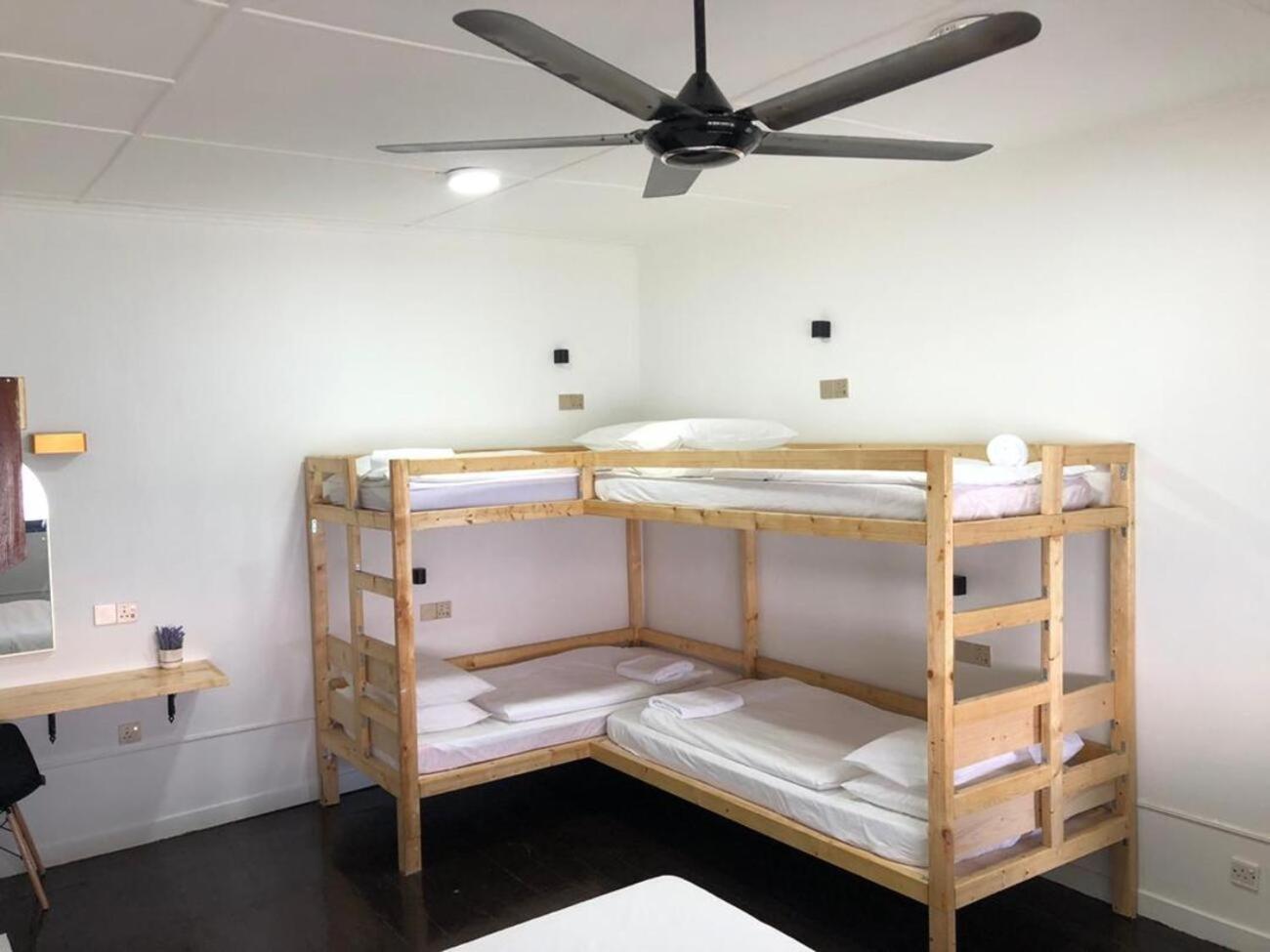 Seaside Travellers Inn Kinarut Eksteriør bilde